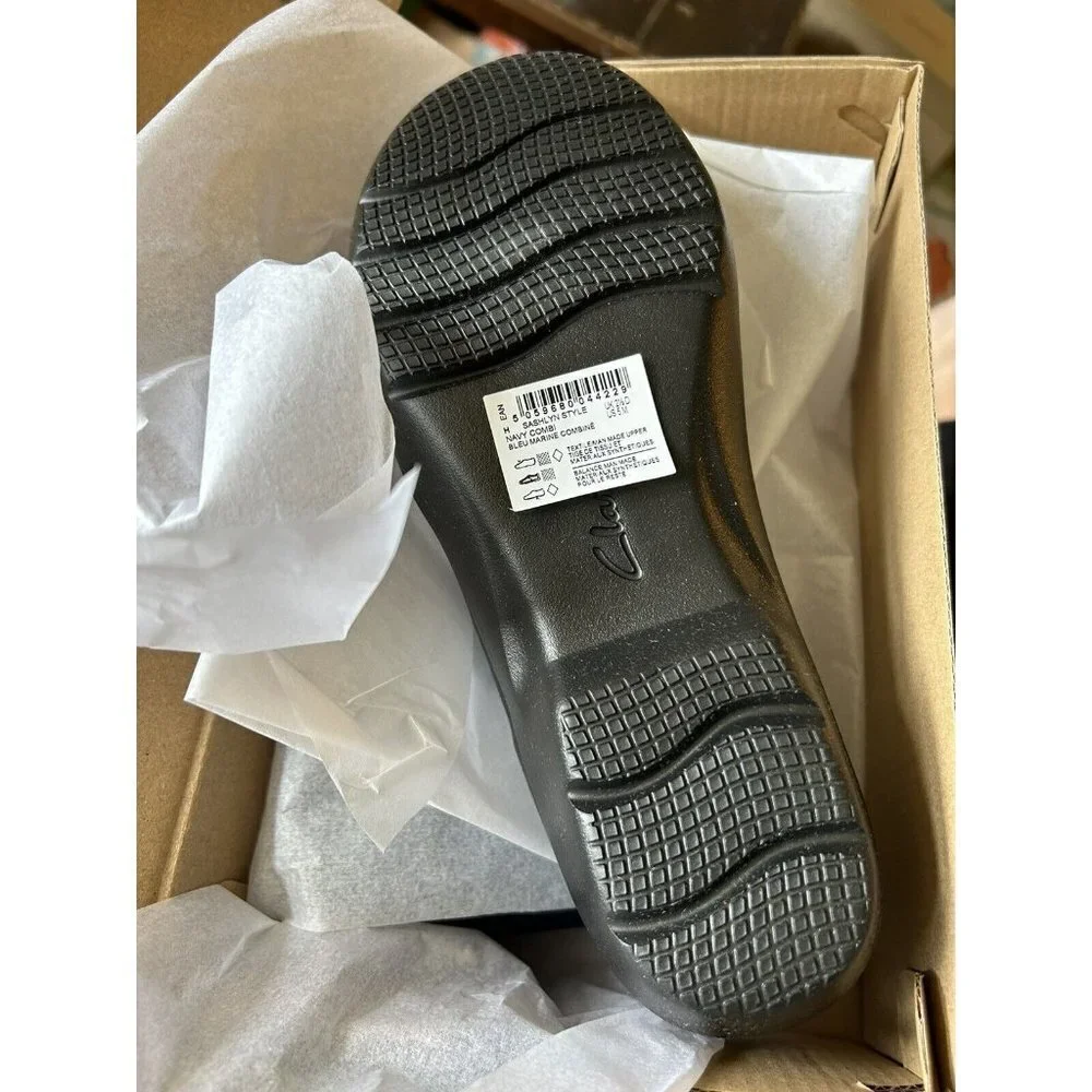 Clarks Womens Sashlyn Edge Navy Combi NEW Slip‎ On 5 M Closed Toe Flats